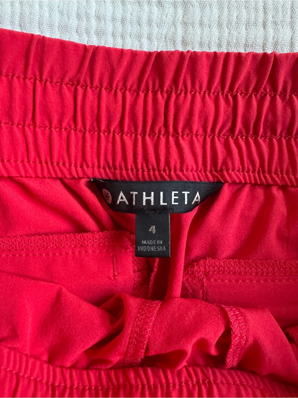 Athleta Mid Rise Running Shorts - Picture 5 of 5